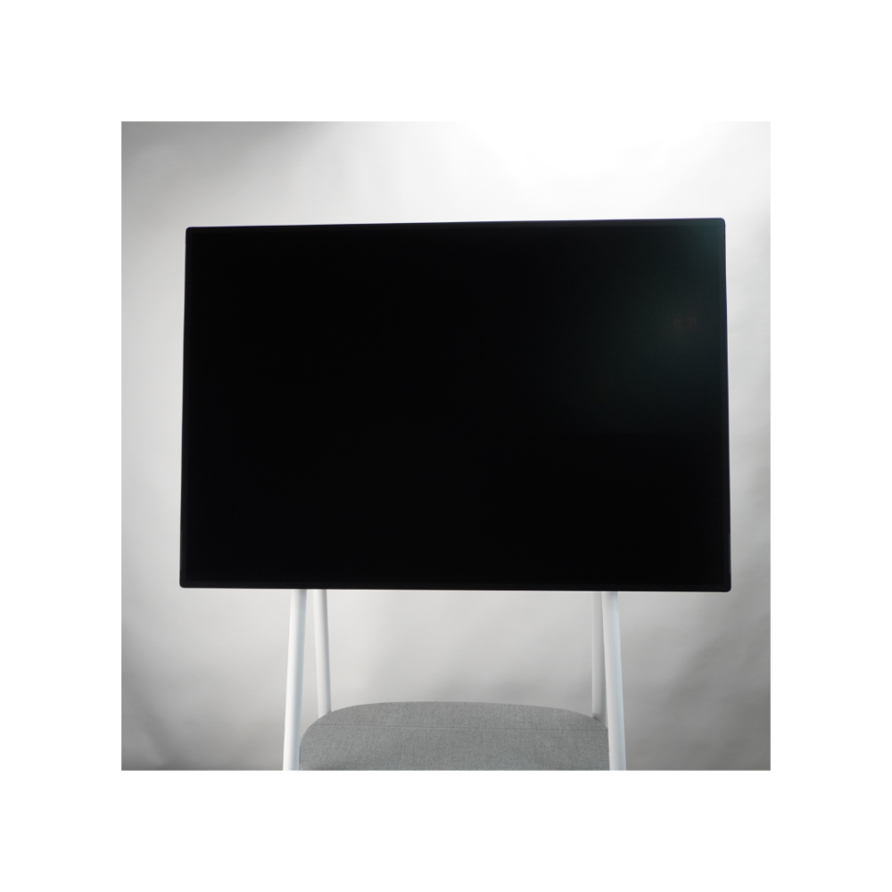 Microsoft Surface Hub 2S - Photo1